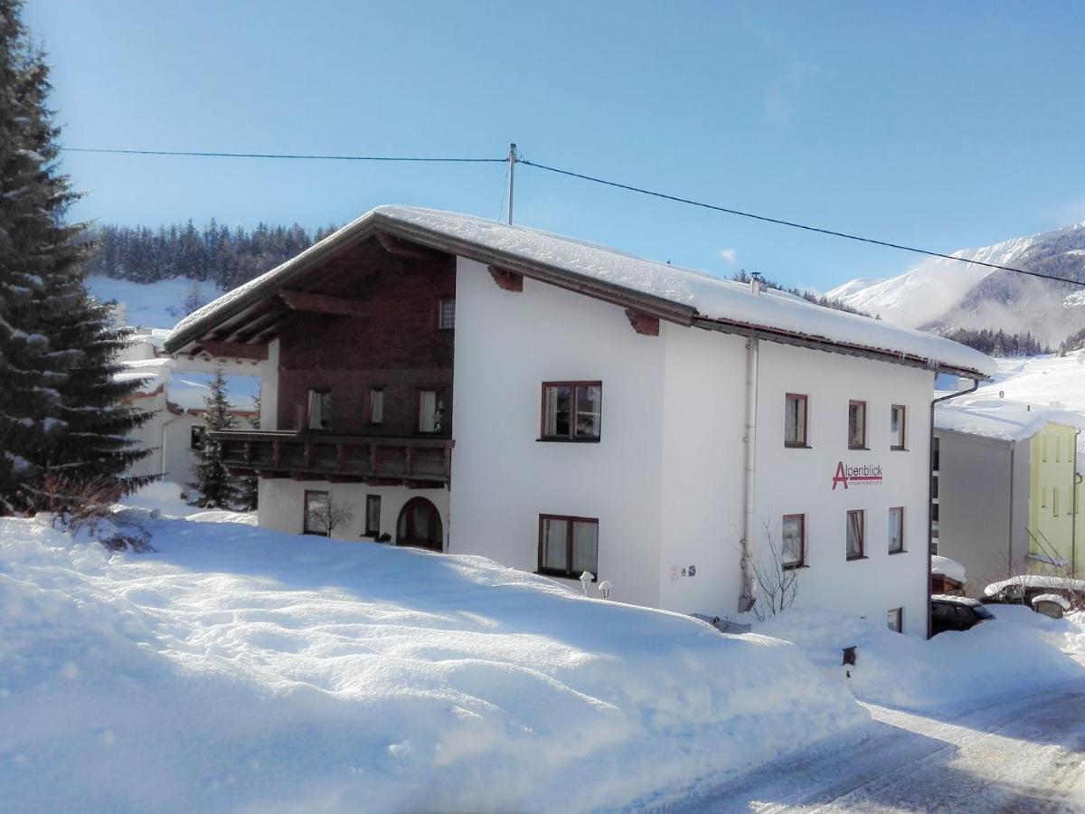 Alpenblick Appartements Наудерс Екстериор снимка