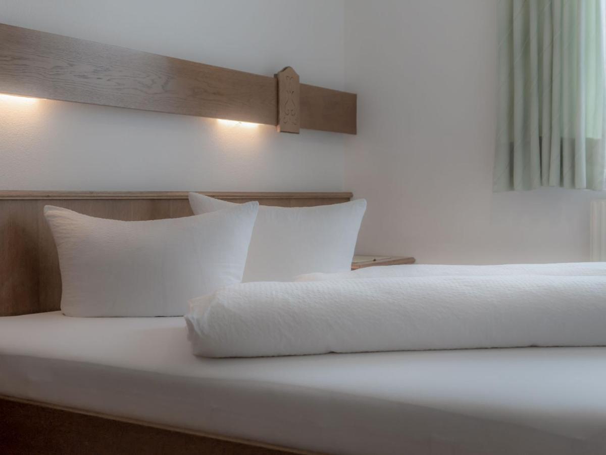 Alpenblick Appartements Наудерс Екстериор снимка