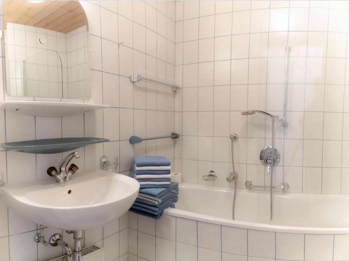 Alpenblick Appartements Наудерс Екстериор снимка